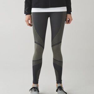 Lululemon About That Base Tight Leggings/Gray Slate Compression